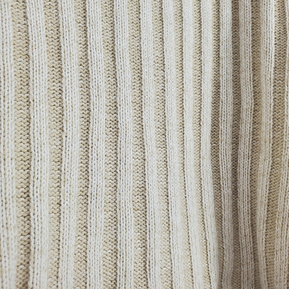 Urban Outfitters Sweater Turtle Neck XS Extra Small Beige 3/4 Sleeve cropped - Picture 4 of 4